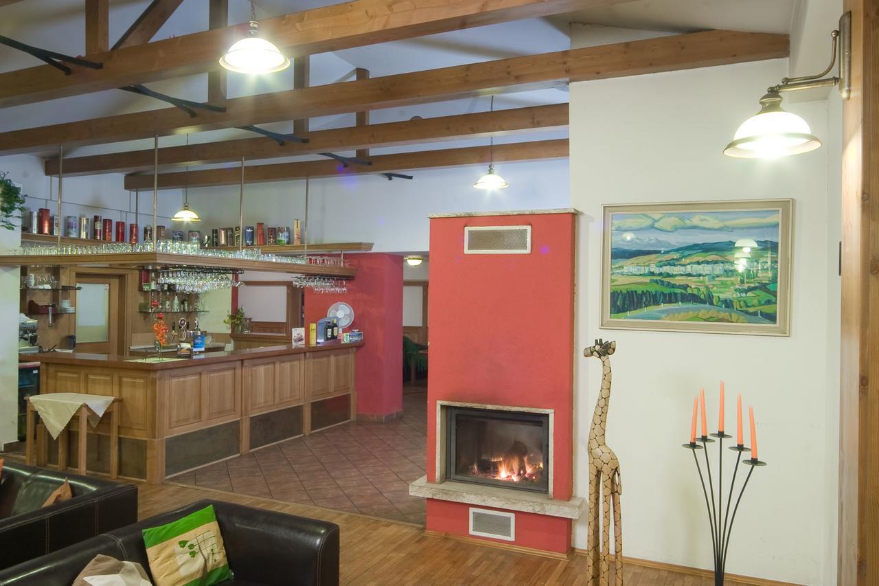 Hotel Park Cingov Smizany